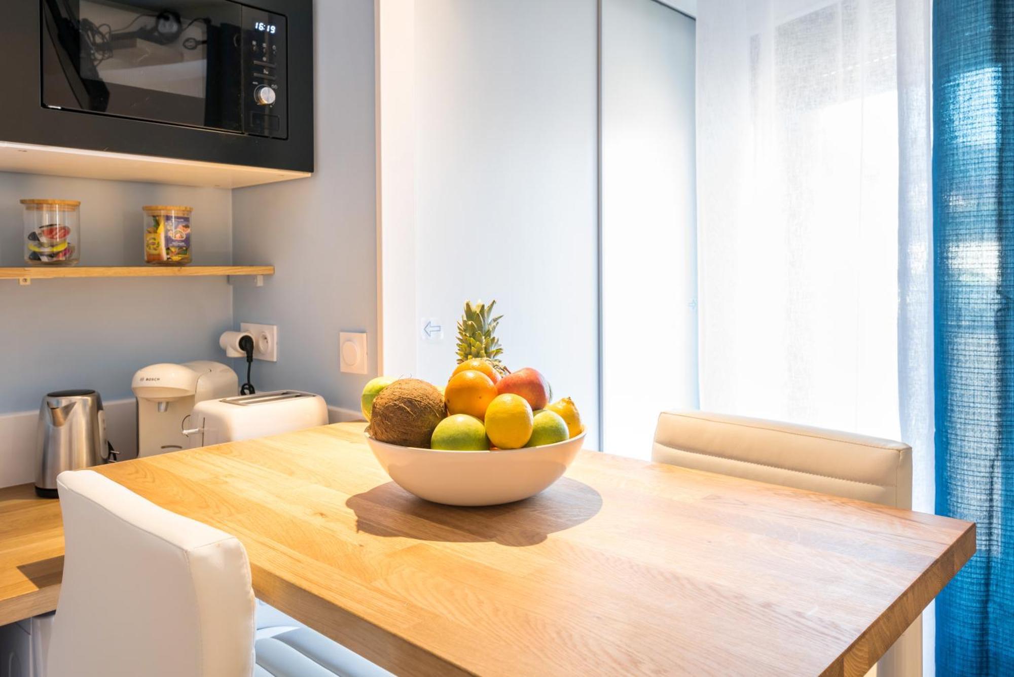Super Chazelles - Metro - Hopitaux Lyon Sud Apartment Saint-Genis-Laval Ngoại thất bức ảnh
